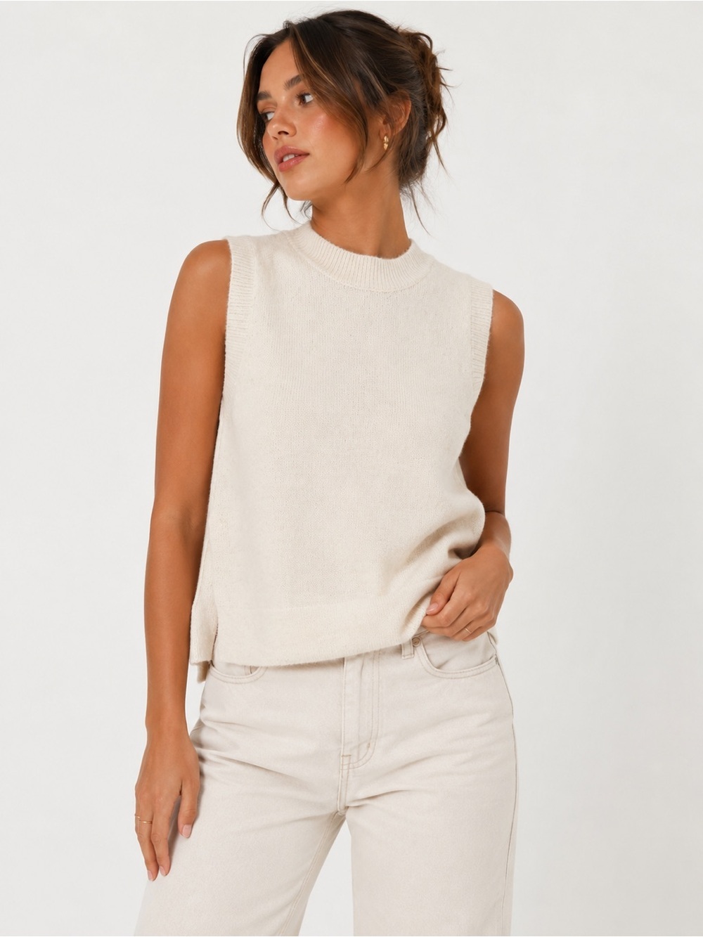 H&M Cream Sleeveless Mock Neck Sweater Vest Women’s XS Soft Knit Minimalist Top